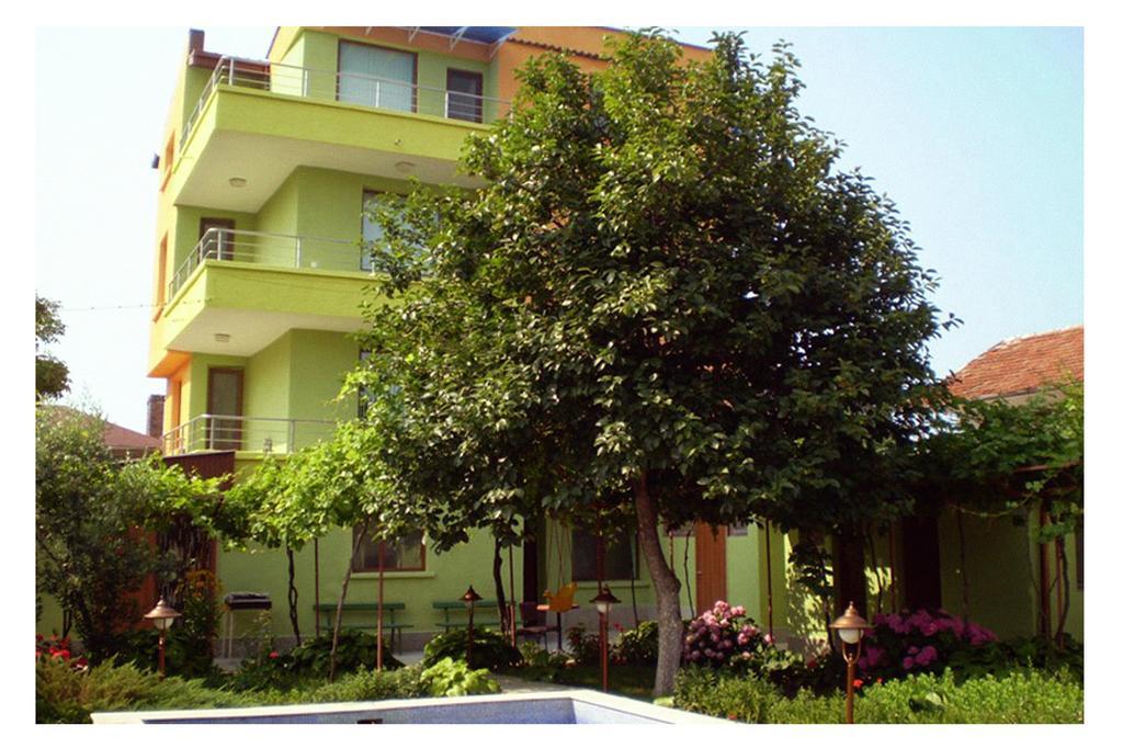 Guest House Yavorov Черноморец Экстерьер фото